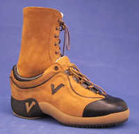 Geschlossener Innenschuh im Ma&szlig;halbschuh